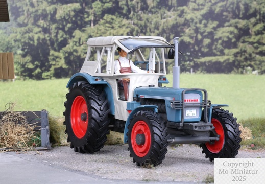 1zu32 Eicher Wotan II blau 2 08120279