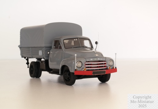 MoMi 1zu32 Opel Blitz 1 High