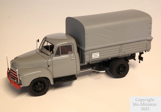 MoMi 1zu32 Opel Blitz 2 High