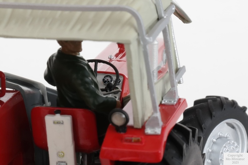 Massey Ferguson 178 - 4.jpg