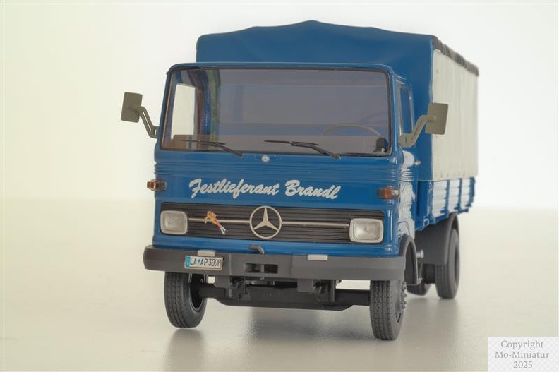 Mercedes LP608 Metzgerei Brandl - 3.jpeg