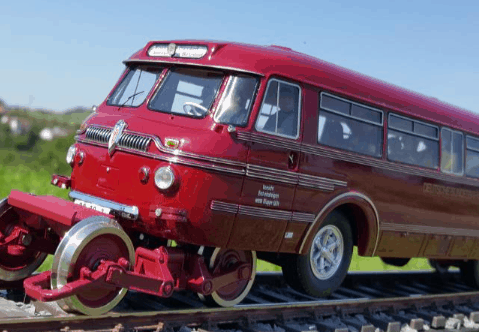 Schi Stra Bus - Schienenversion motorisiert - 1