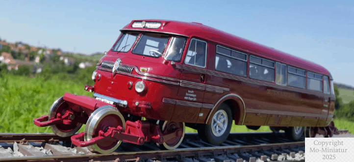 Schi Stra Bus - Schienenversion motorisiert - 1.png