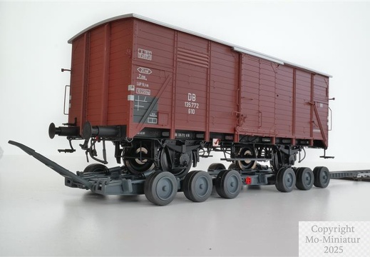 einteiliger Strassenroller  6-achsig, Typ Culemeyer R 42 - 1