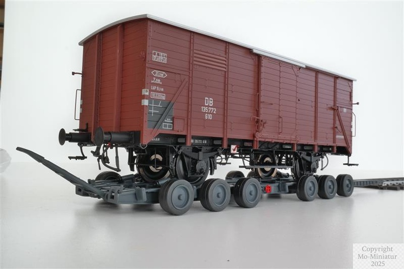 einteiliger Strassenroller  6-achsig, Typ Culemeyer R 42 - 1.jpeg