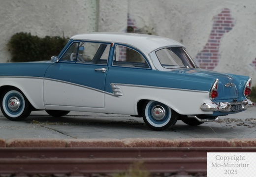 P2 04 schräg von hinten