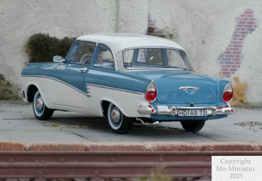 P2 05 schräg von hinten