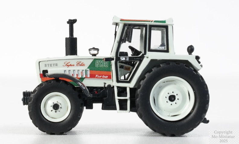 MoMi 1zu87 Steyr 8130 Super Elite_1_High.jpg