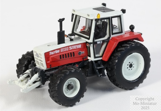 Steyr 8130 mit Fronthydraulik - 1