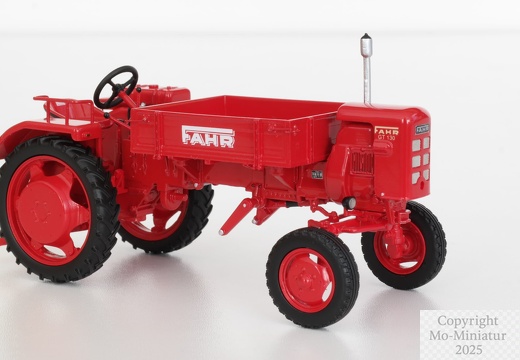 MO-Miniatur 1zu32 Fahr GT130 3
